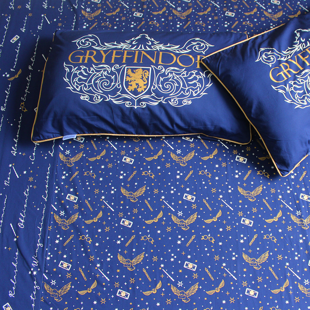 Official Harry Potter 100% Cotton Bedsheet with Pillow Cover - Gryffindor - Single/Double/King (Can be Personalised)